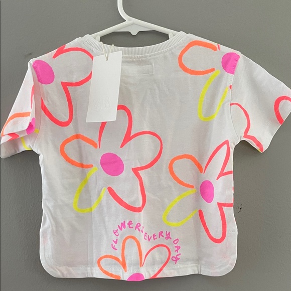 🌸Zara Floral Kids T-Shirt - White with Pink and Yellow Accents - Picture 2 of 3